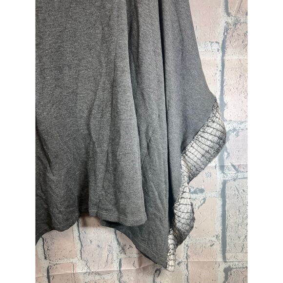 Capote SIAN Boho Cowl Neck Square Bamboo Fleece Poncho with Faux Fur Trim Sz S/M - Picture 9 of 13